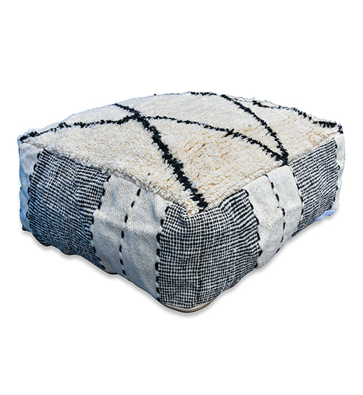 Dog pillow - The perfect dog bed for your four-legged friend (k119)