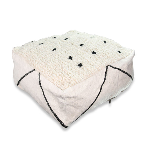 Dog pillow - The perfect dog bed for your four-legged friend (k121)