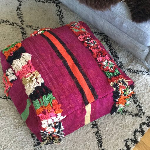 Dog pillow - The perfect dog bed for your four-legged friend (k056)